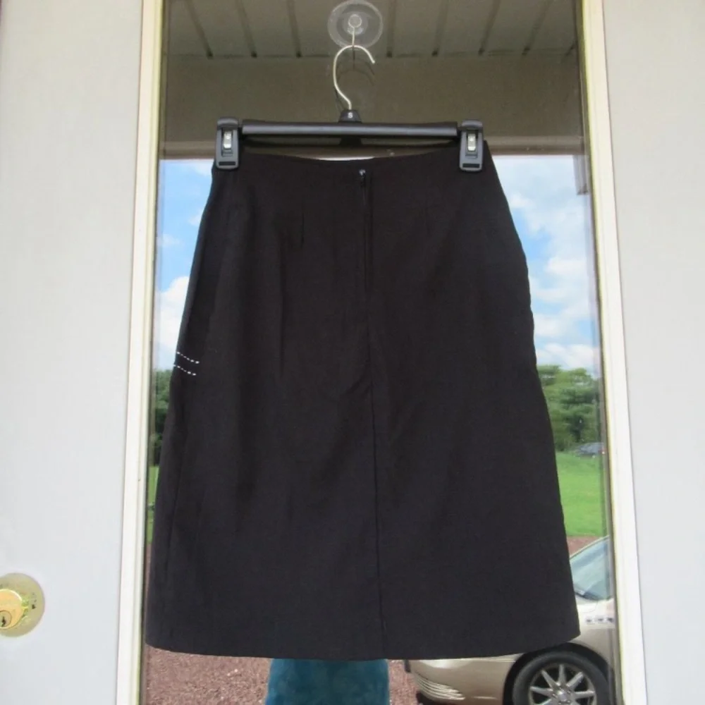 Vintage skirt 90s black with white stitching design - Picture 7 of 9